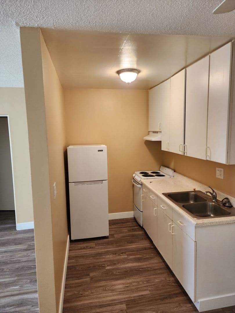 San Diego Apartment: 5109-5139 Clairemont Mesa Blvd.