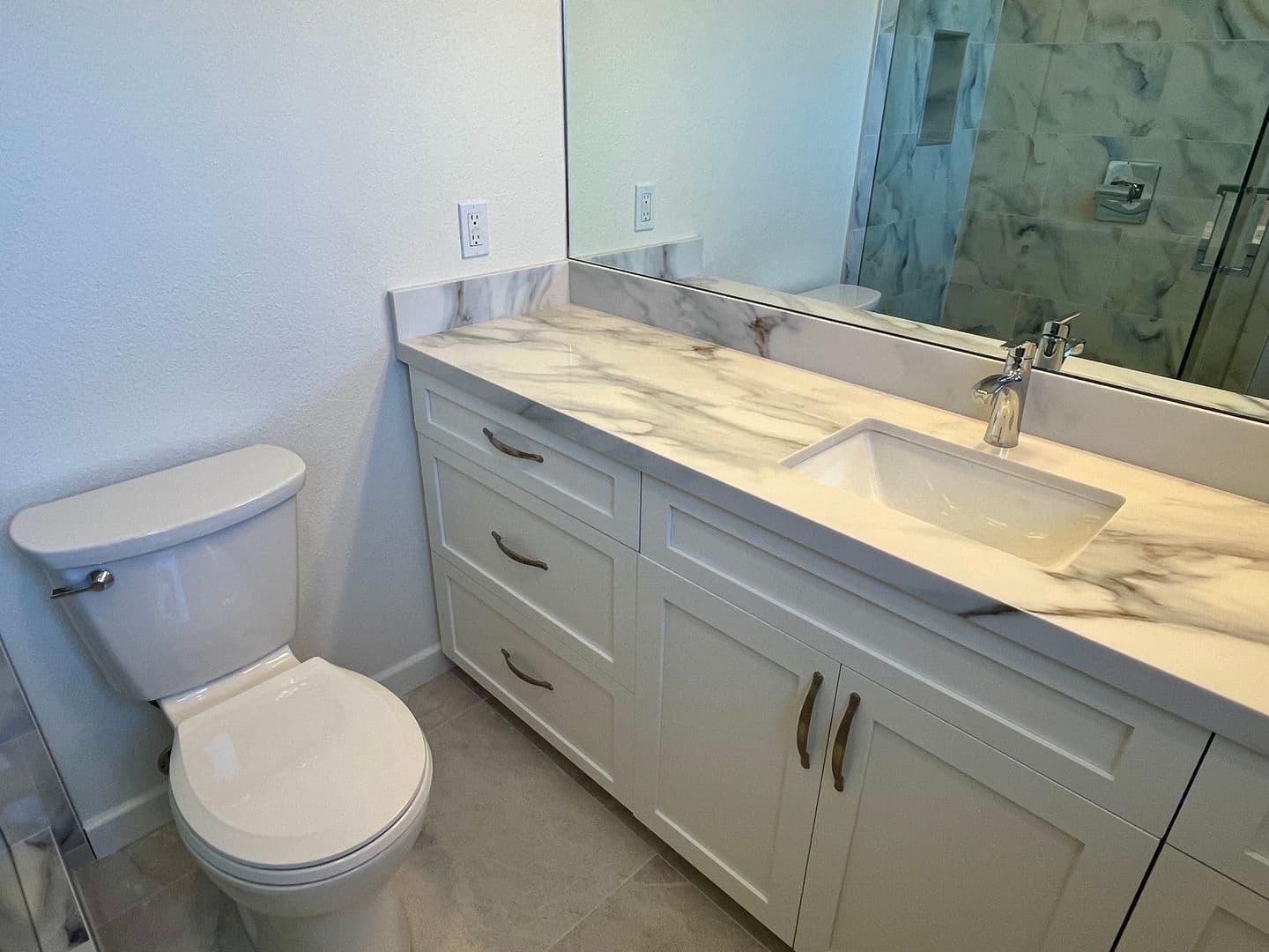 San Diego House: 3159 Lloyd Street