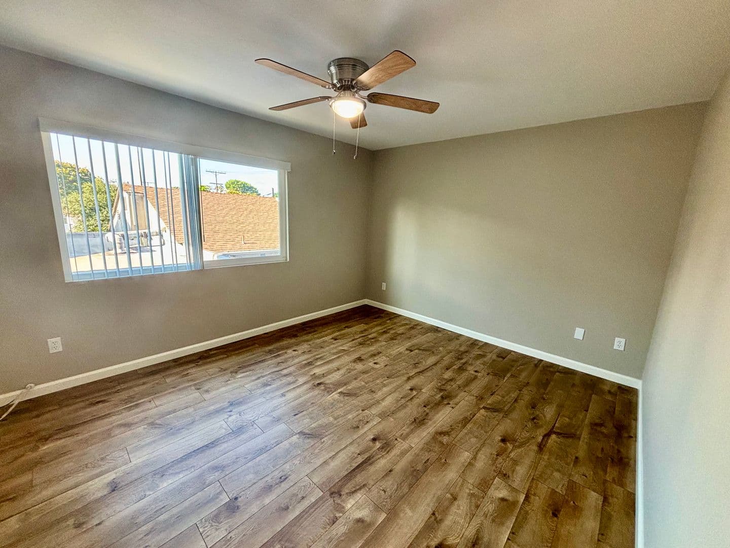 Coronado Apartment: 270 B Avenue  - #D