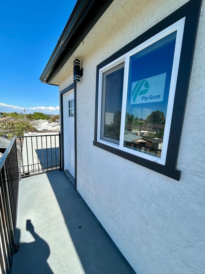 San Diego Apartment: 4776-4778 1/2 Castle Avenue  - 4782