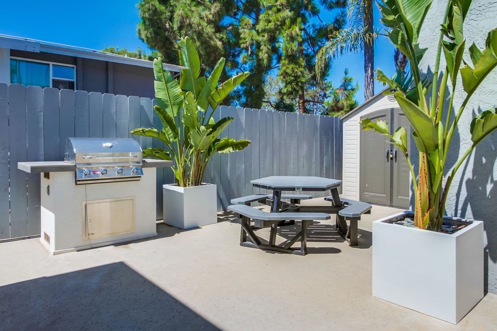 San Diego Apartment: 5109-5139 Clairemont Mesa Blvd.