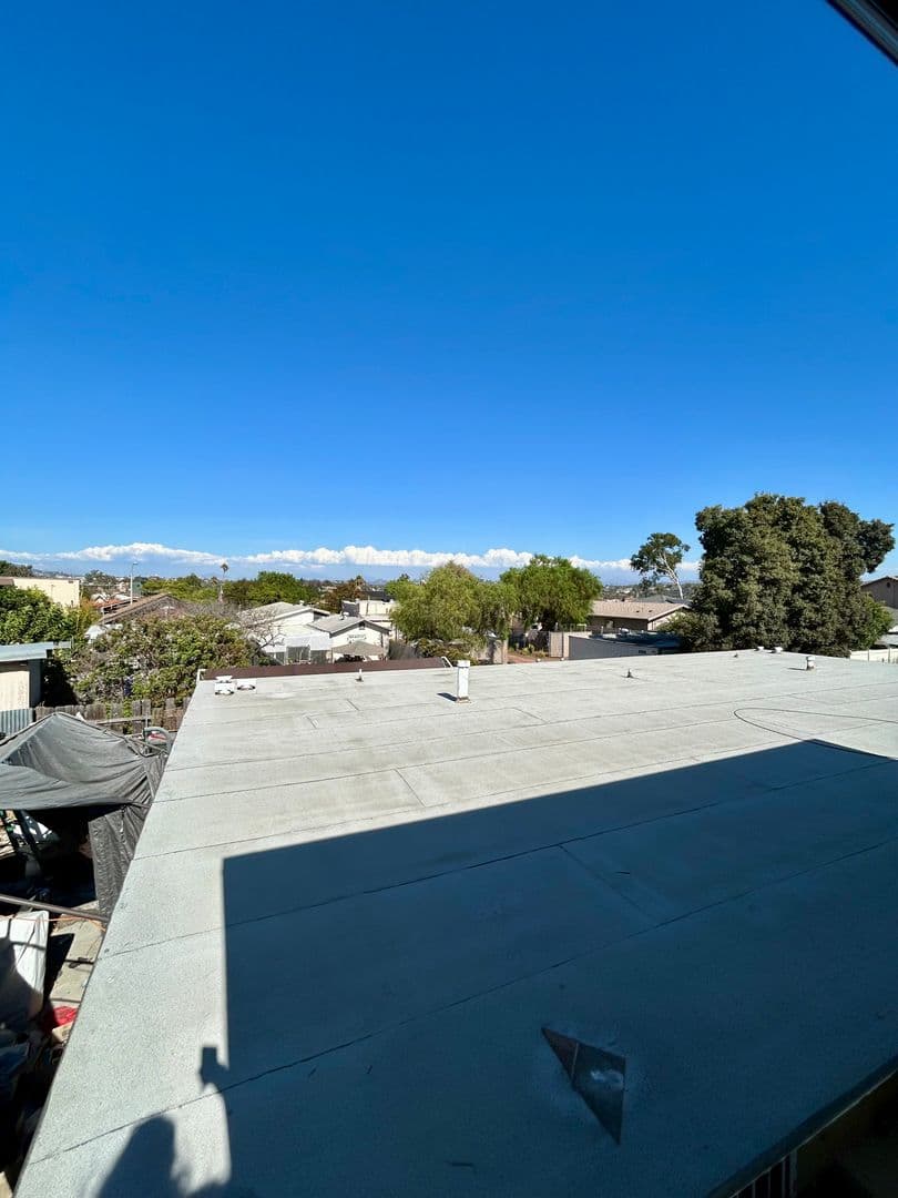 San Diego Apartment: 4776-4778 1/2 Castle Avenue  - 4782