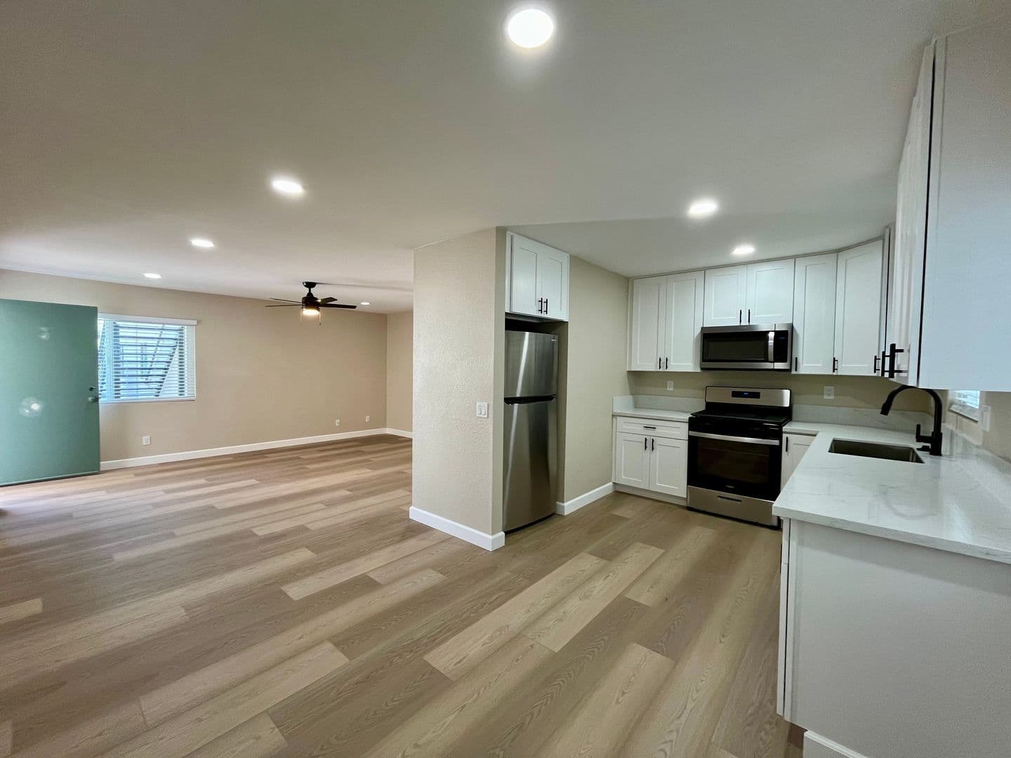 Escondido Apartment: 321 Waverly Place  - 10