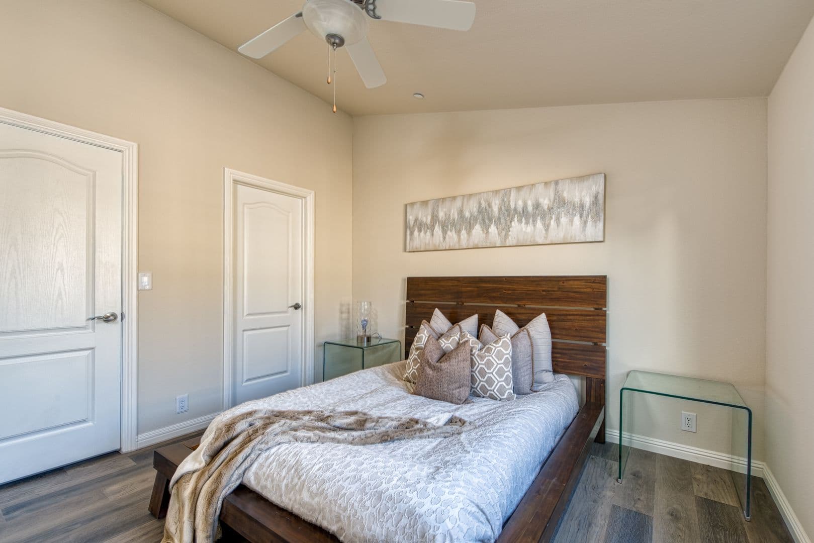 National City Apartment: 1833 C Avenue