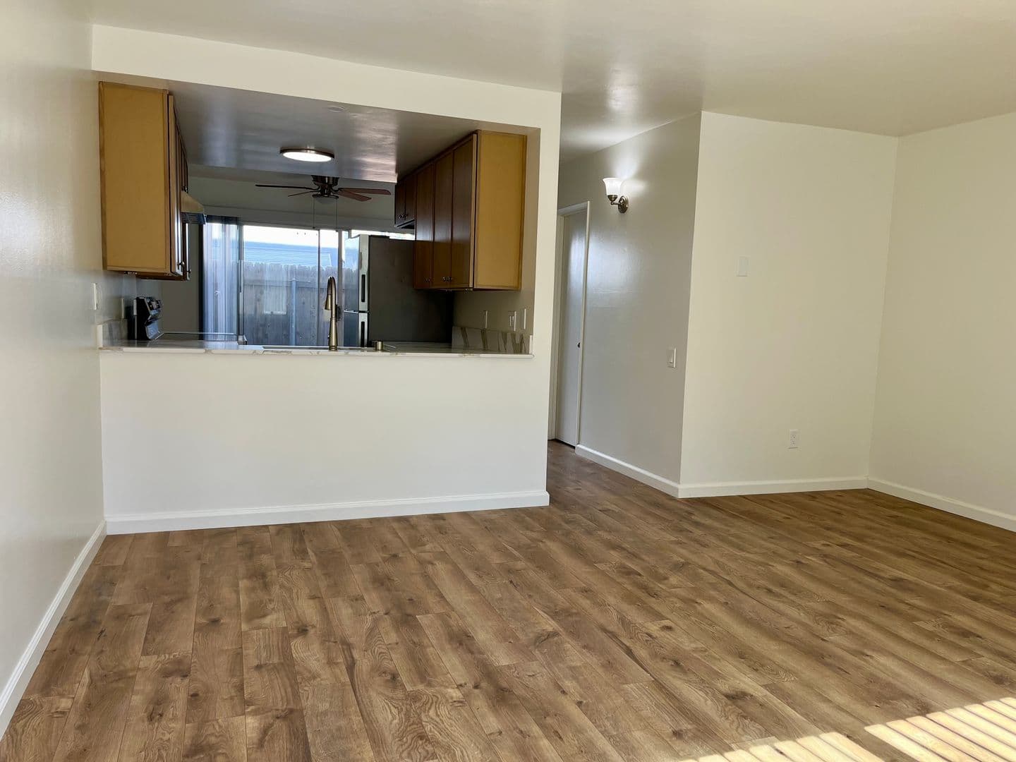 Coronado Apartment: 270 B Avenue  - #D