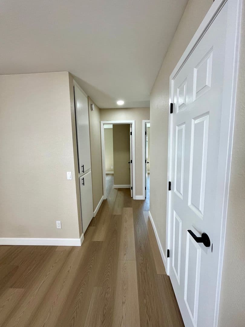 Escondido Apartment: 321 Waverly Place  - 10