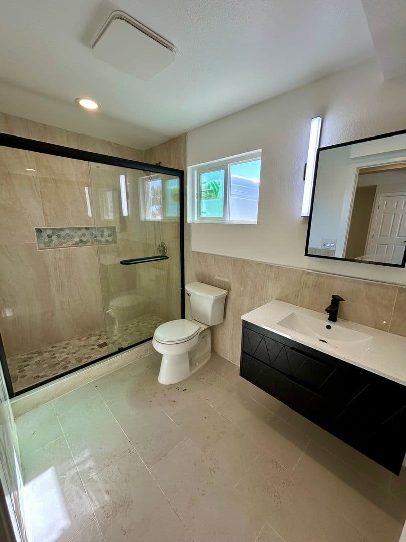 San Diego Apartment: 4776-4778 1/2 Castle Avenue  - 4774