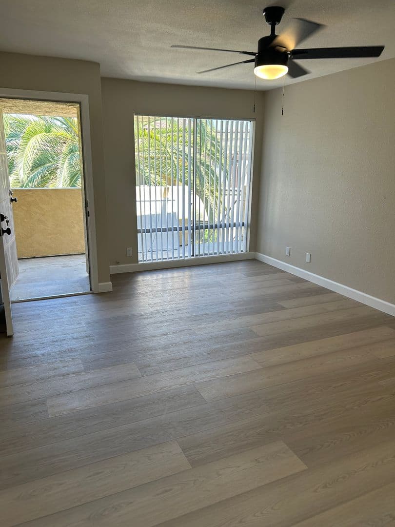 El Cajon Condo: 745 E Bradley Ave