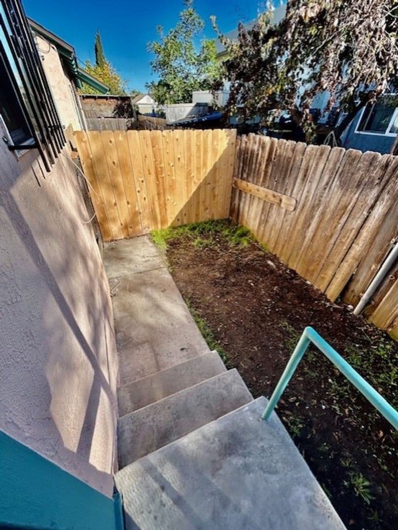 San Diego Apartment: 4355 44th Street