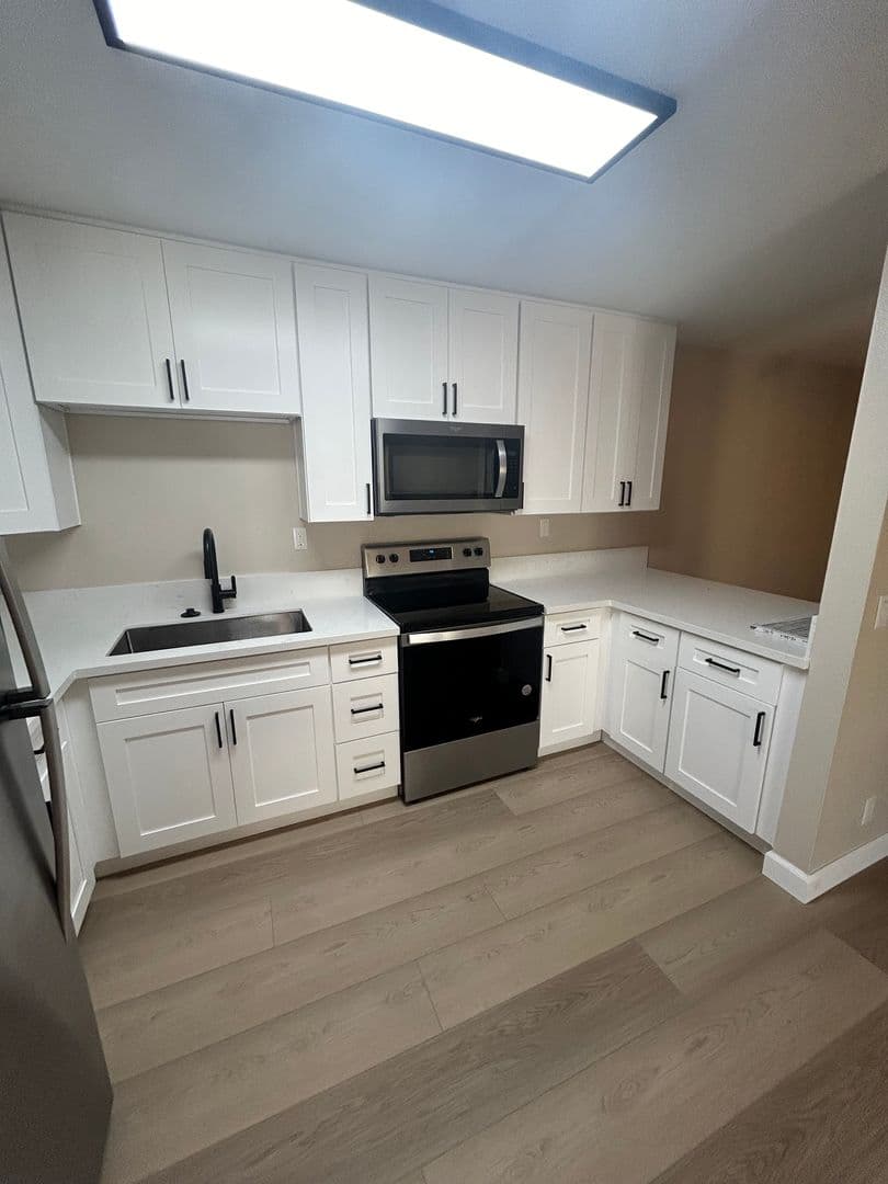 El Cajon Condo: 745 E Bradley Ave
