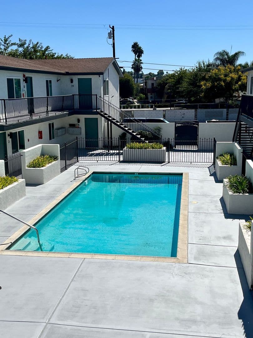 Escondido Apartment: 321 Waverly Place  - 10