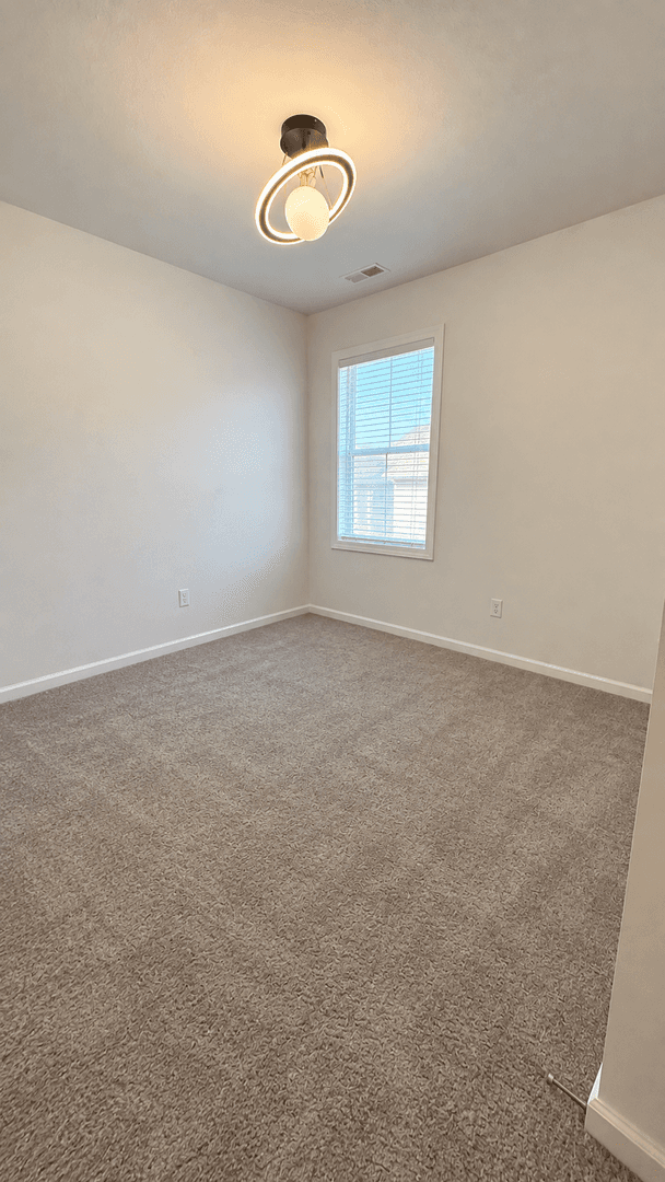 Pendleton House: 635 Blackrock