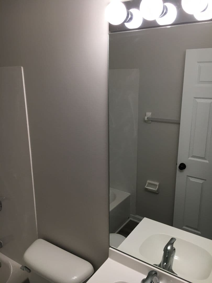 Columbus Apartment: 4964-4976 Fuller Dr.