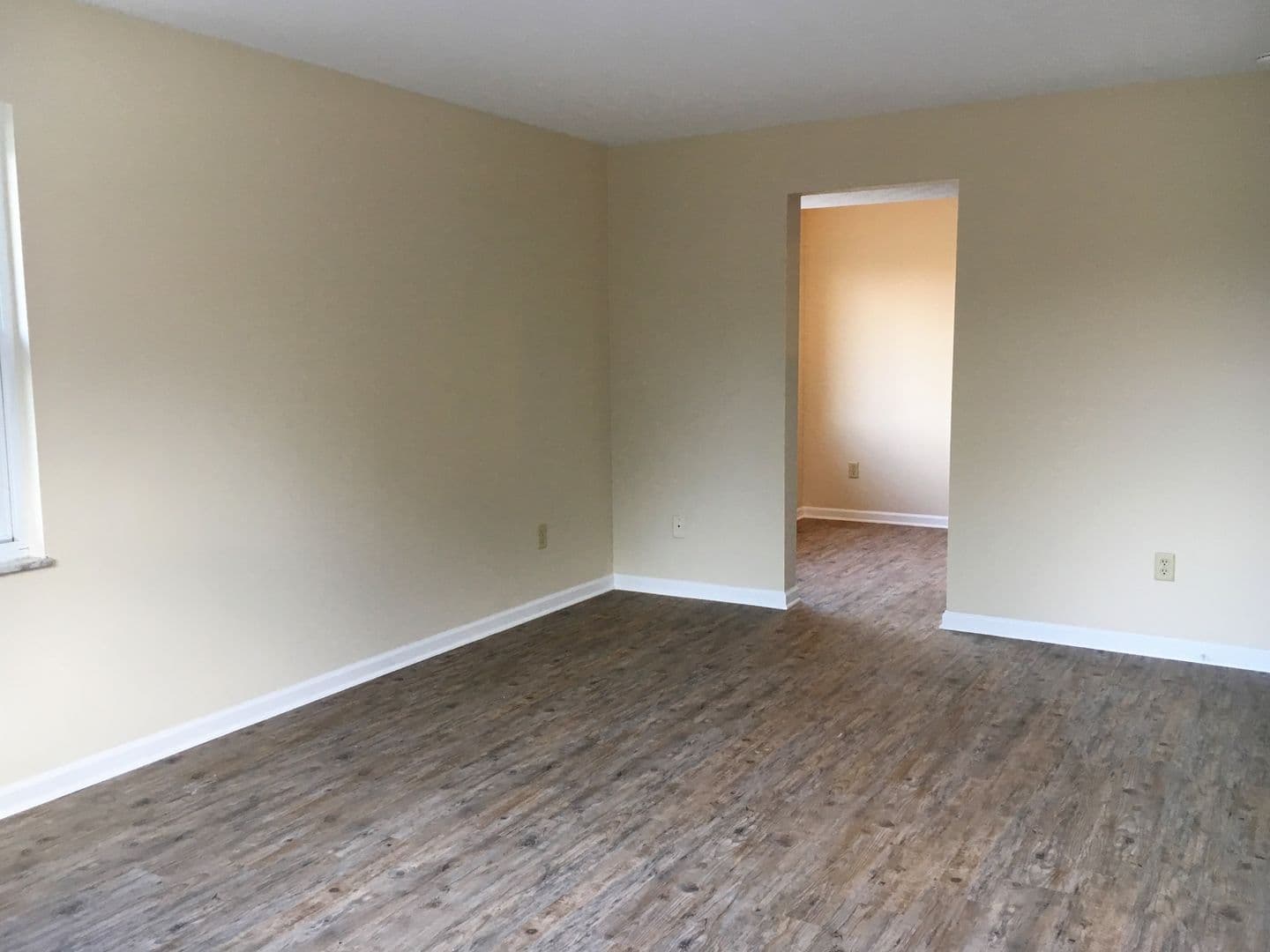 Columbus Apartment: 3314-3318 N. High St.
