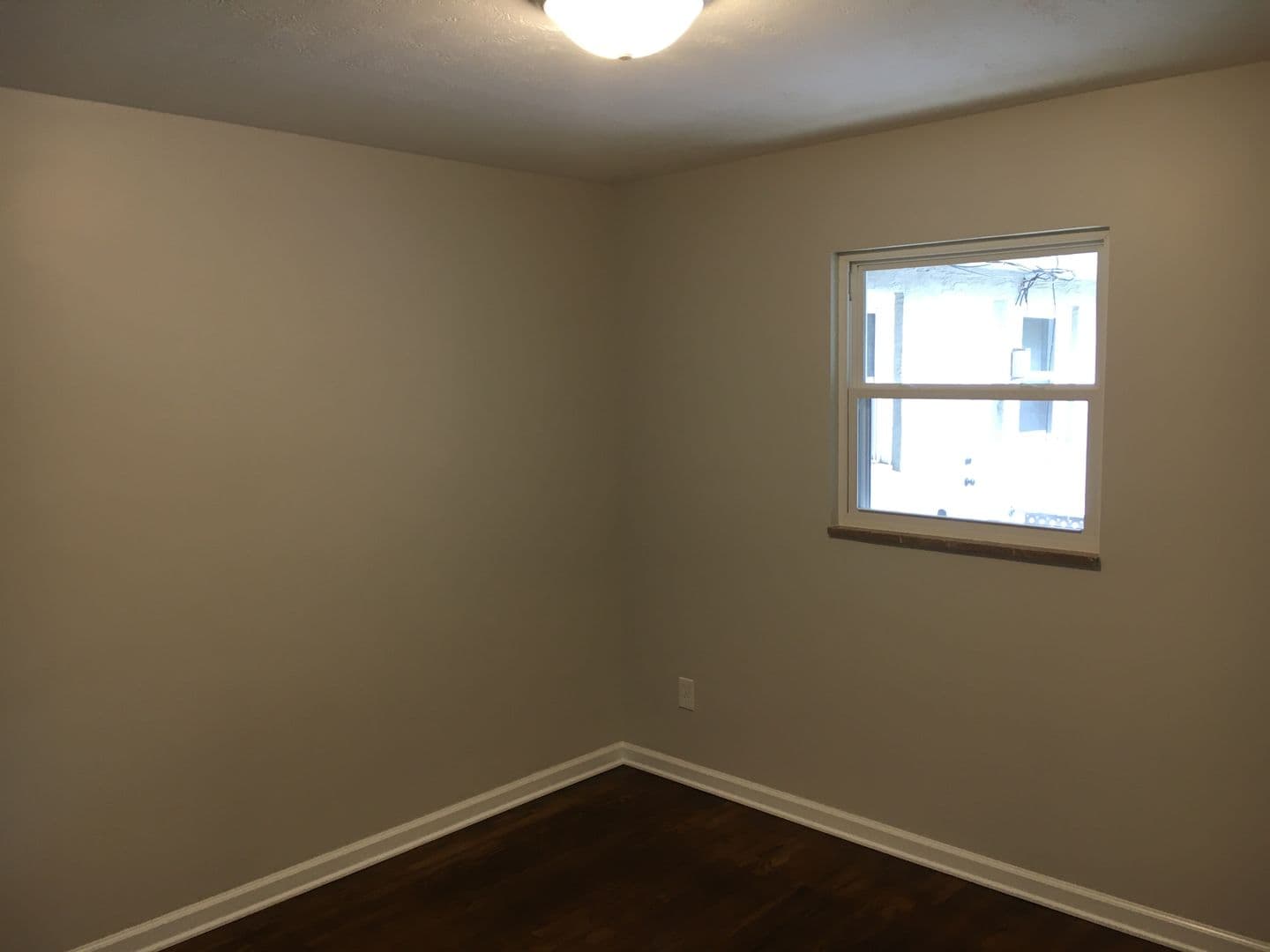 Columbus Apartment: 4964-4976 Fuller Dr.