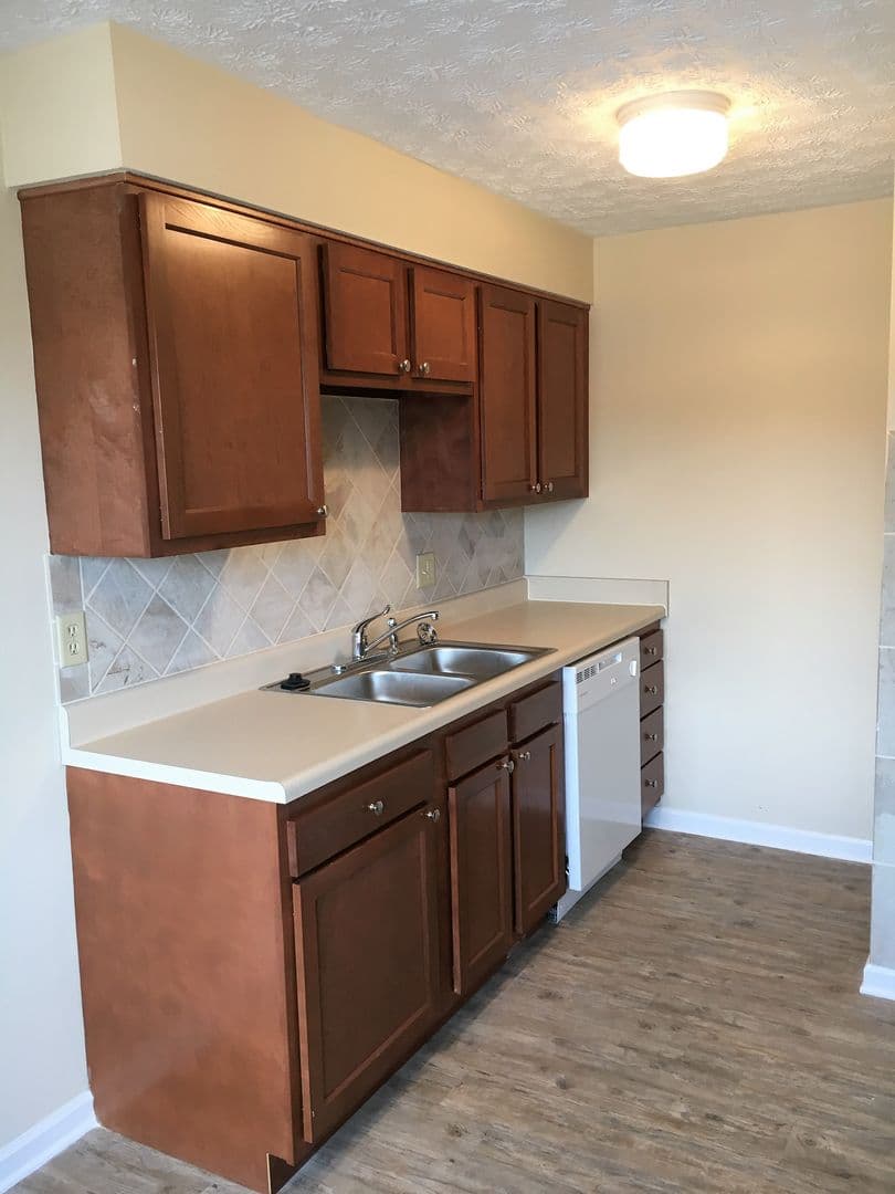 Columbus Apartment: 3314-3318 N. High St.