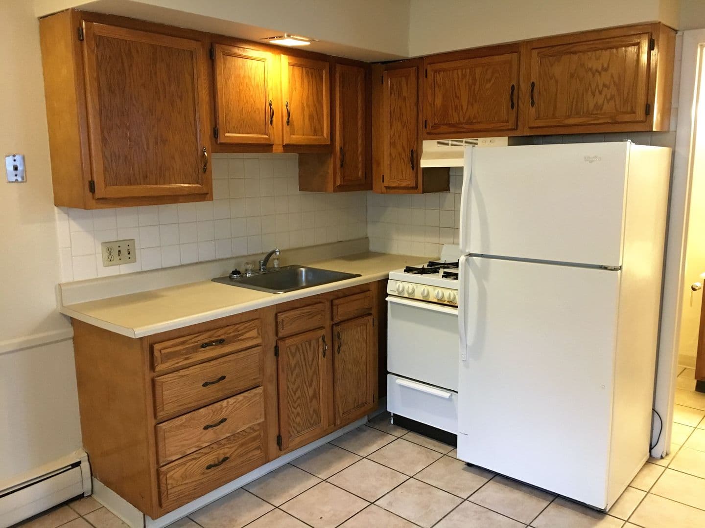 Columbus Apartment: 676 Riverview Dr.