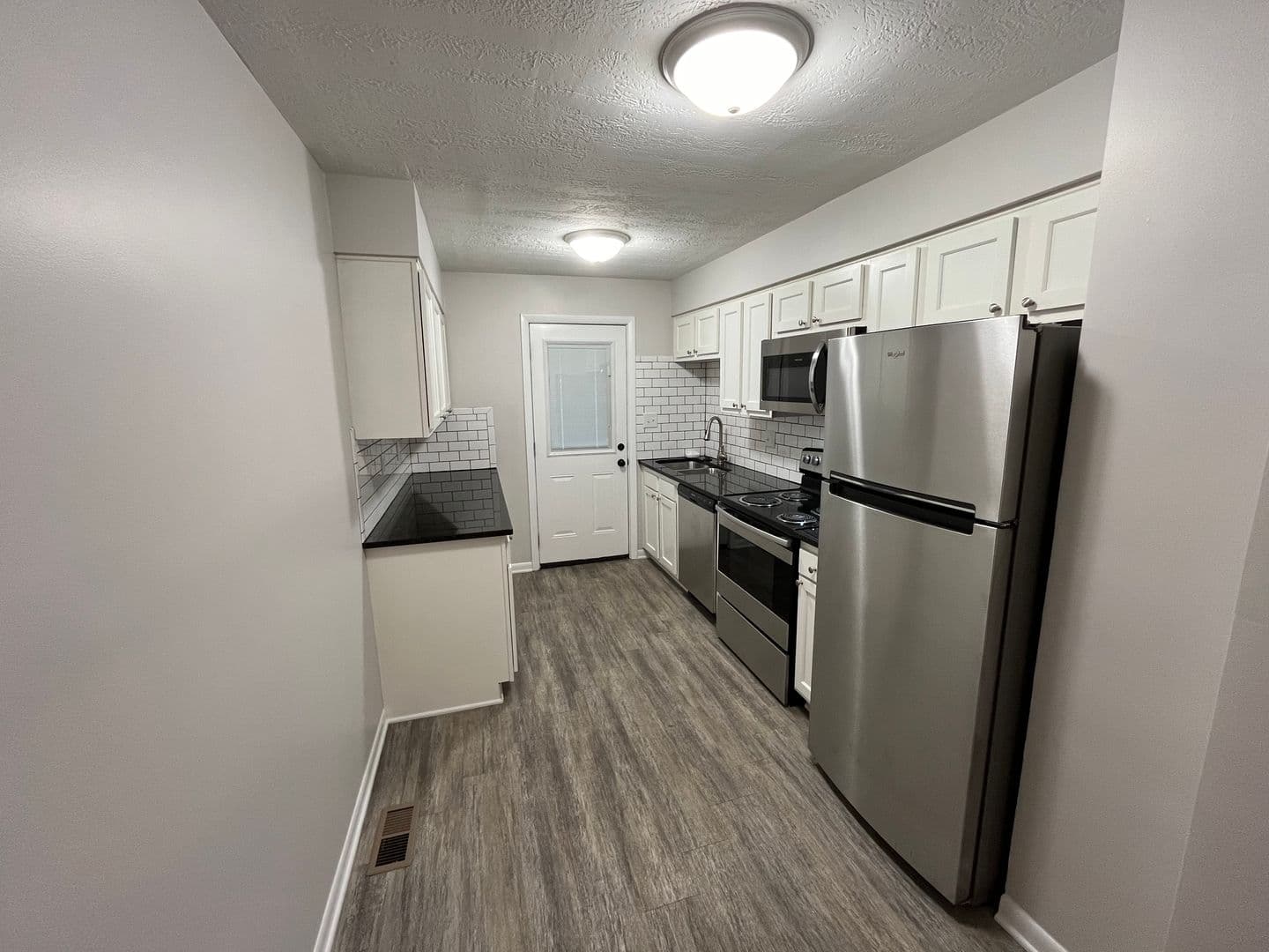 Columbus Apartment: 4964-4976 Fuller Dr.