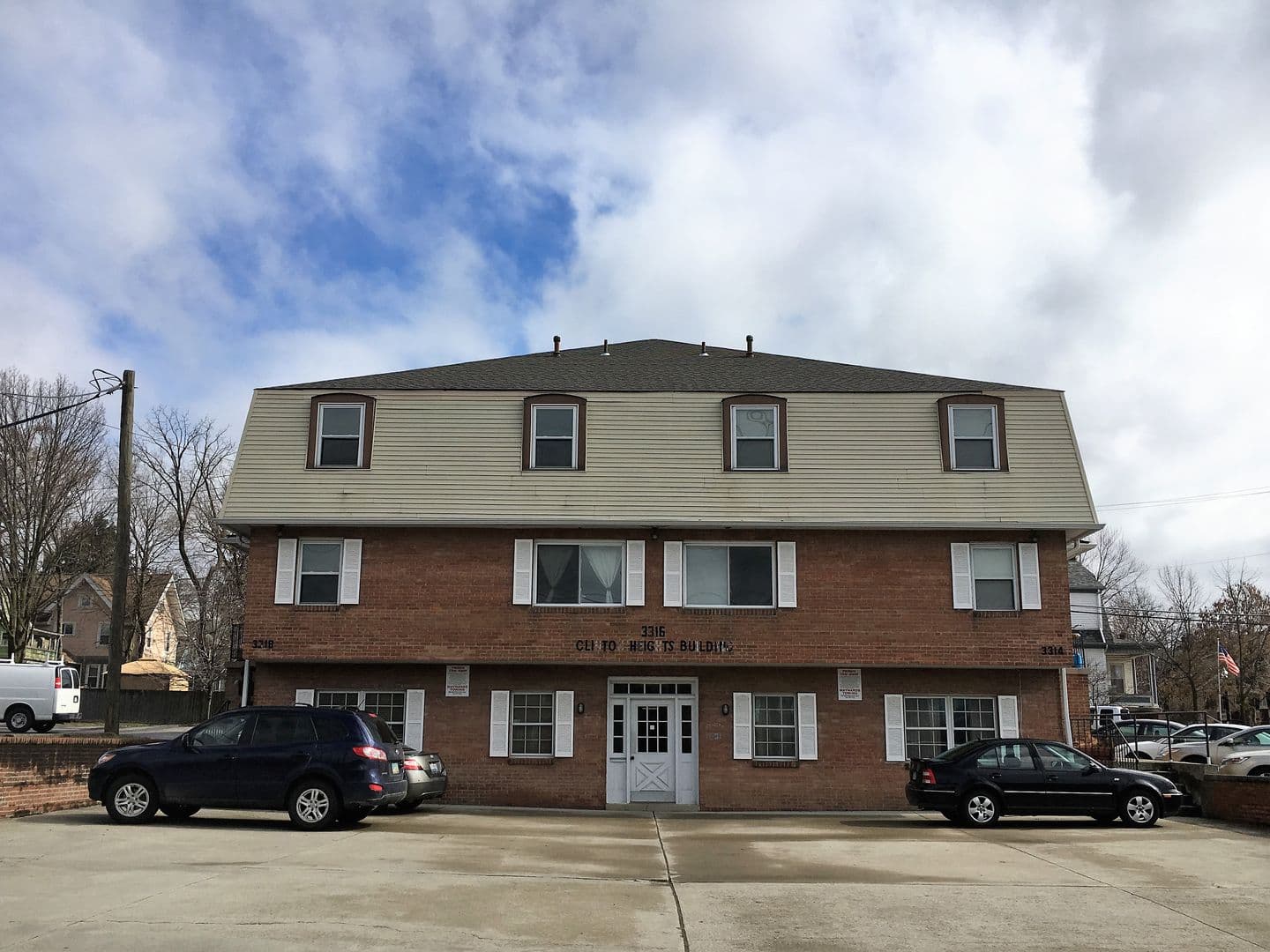 Columbus Apartment: 3314-3318 N. High St.