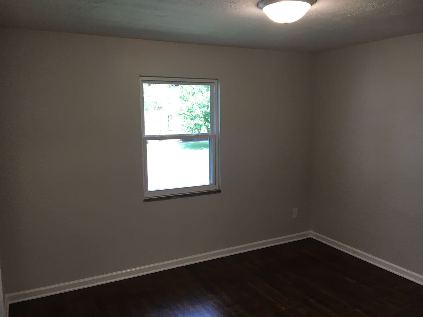 Columbus Apartment: 4964-4976 Fuller Dr.