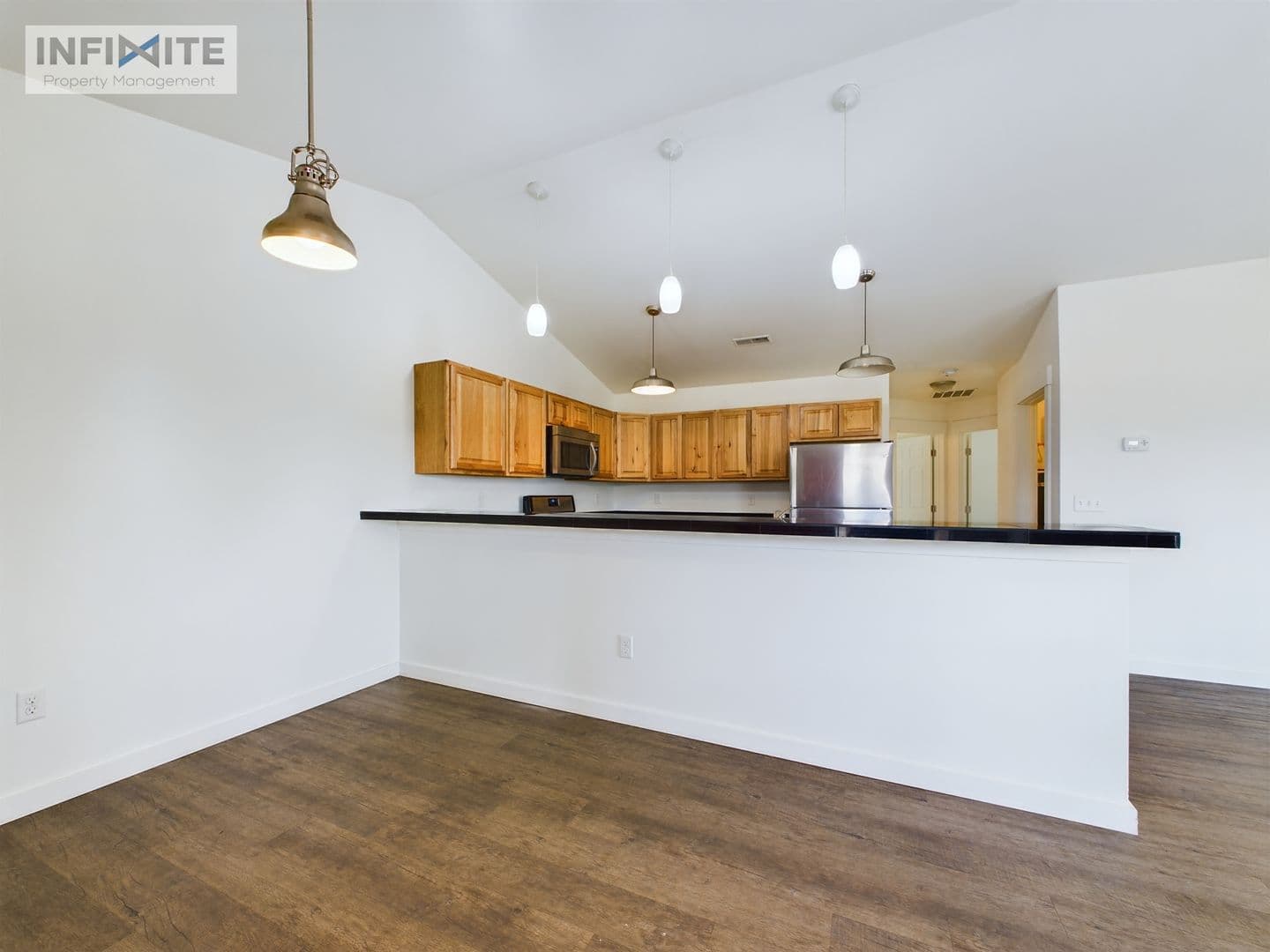 Belgrade House: 25 Crater Ridge Lane