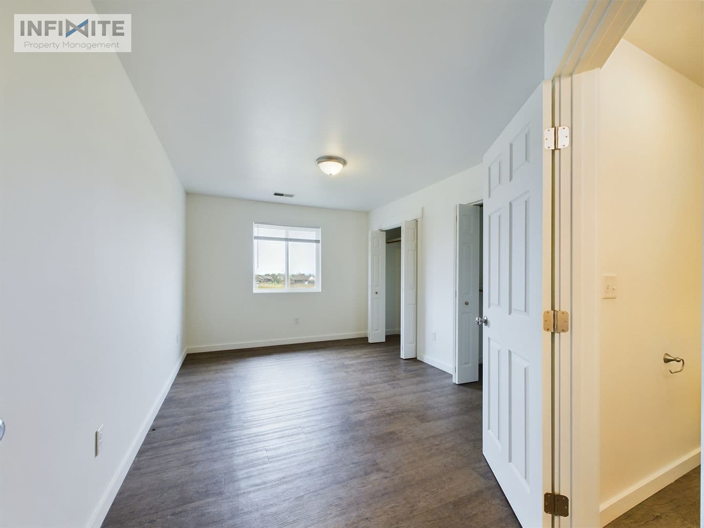 Belgrade House: 25 Crater Ridge Lane