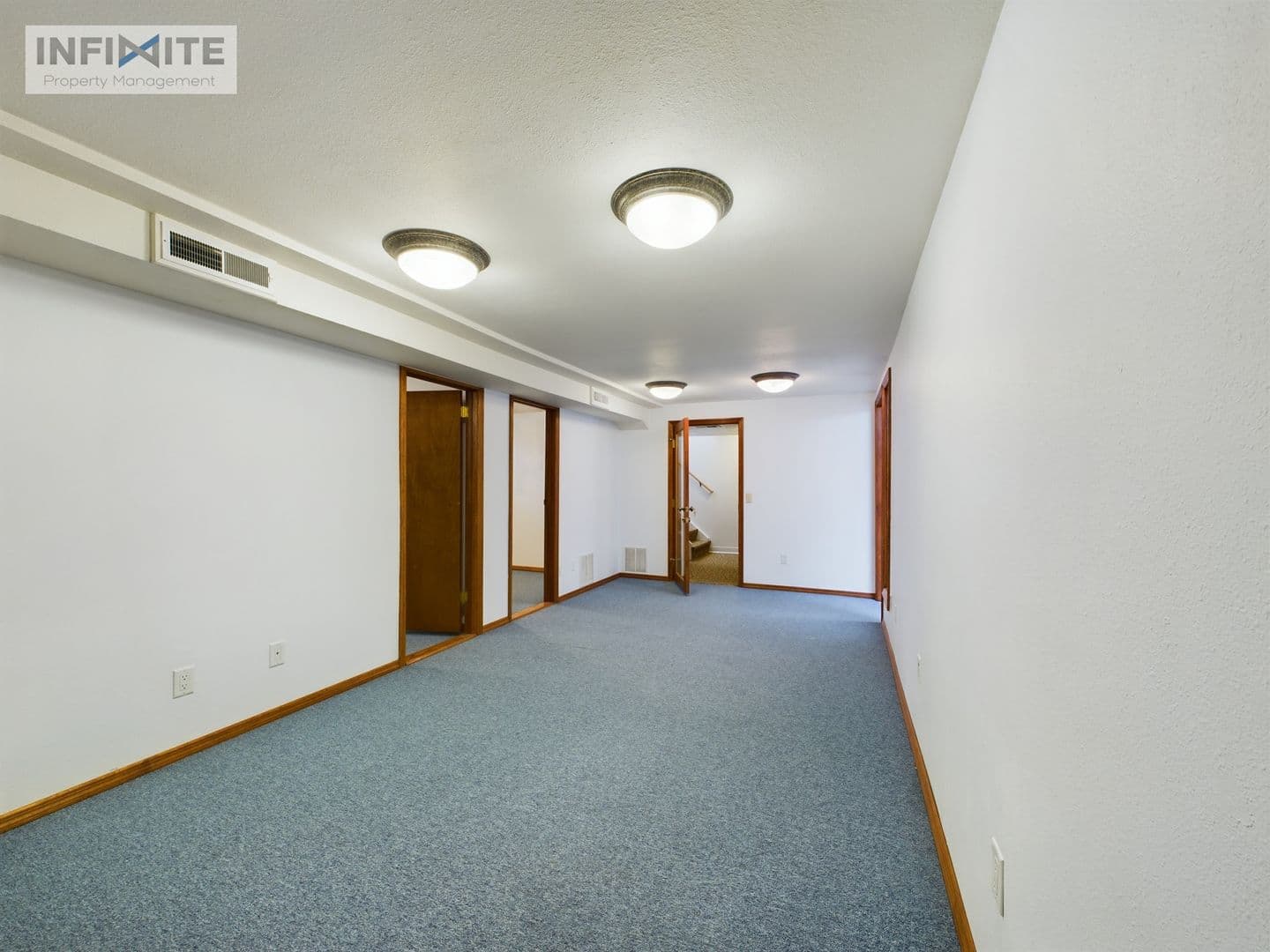 Belgrade House: 161 West Madison Avenue