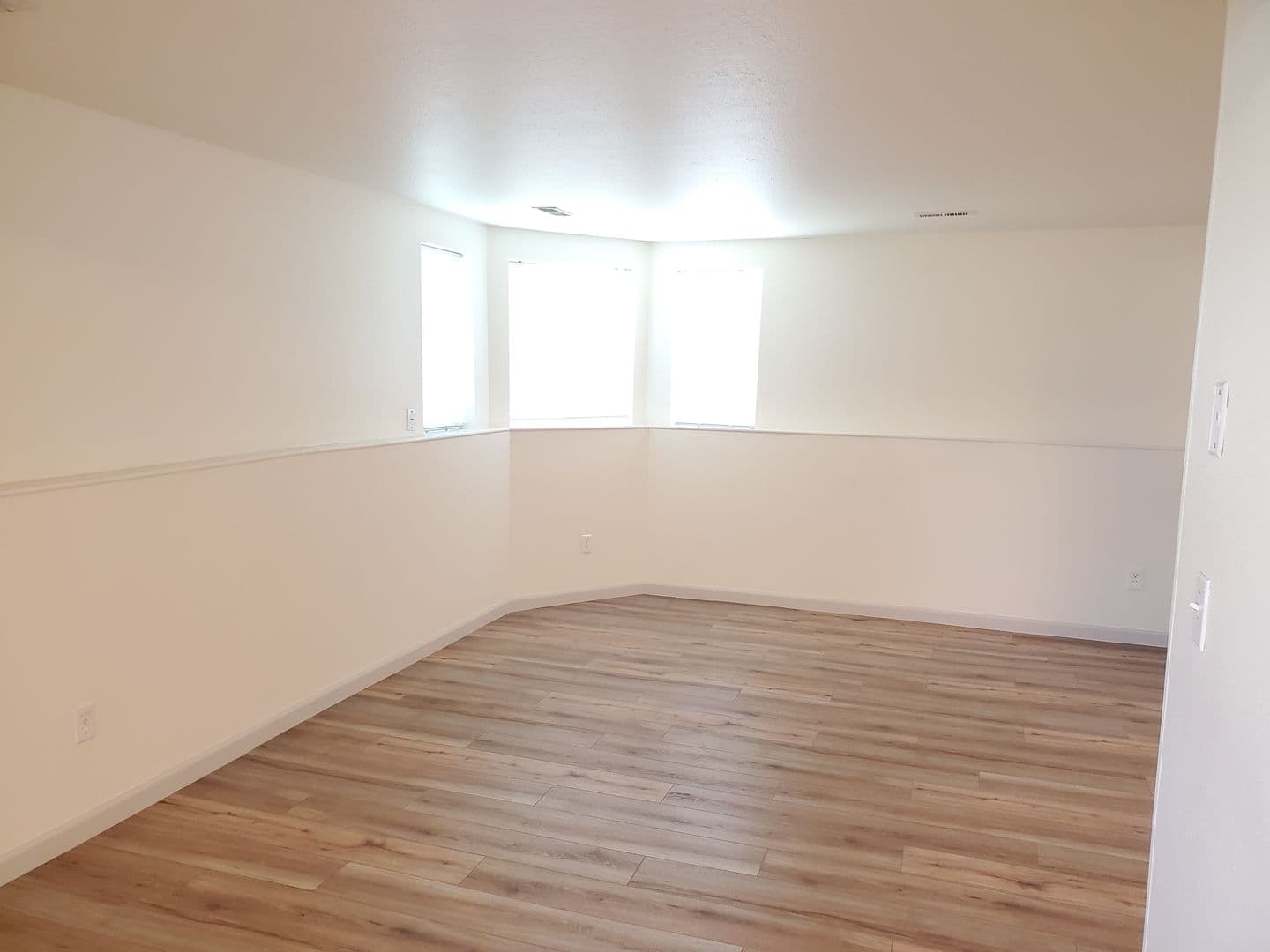 Belgrade House: 108 11th Street, Unit B