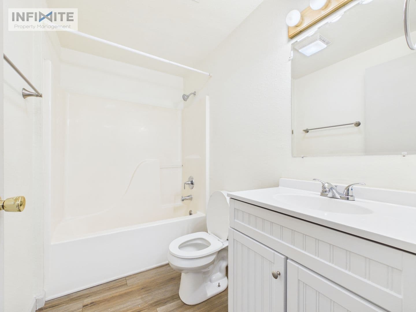 Belgrade House: 108 11th Street, Unit B