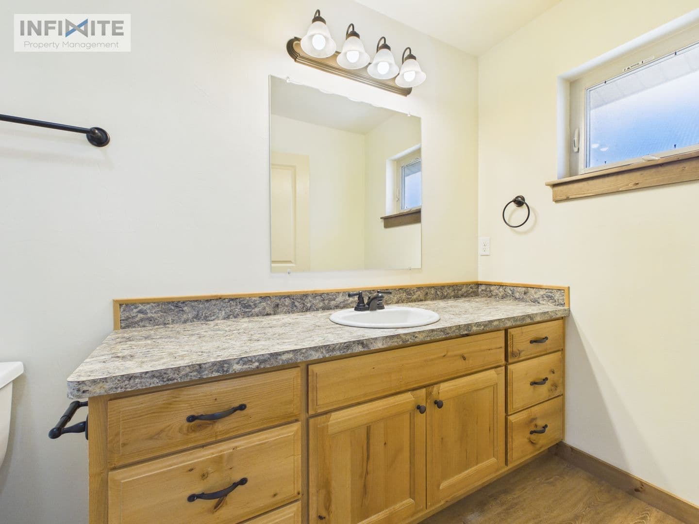 Bozeman House: 2767 Fen Way, Unit A