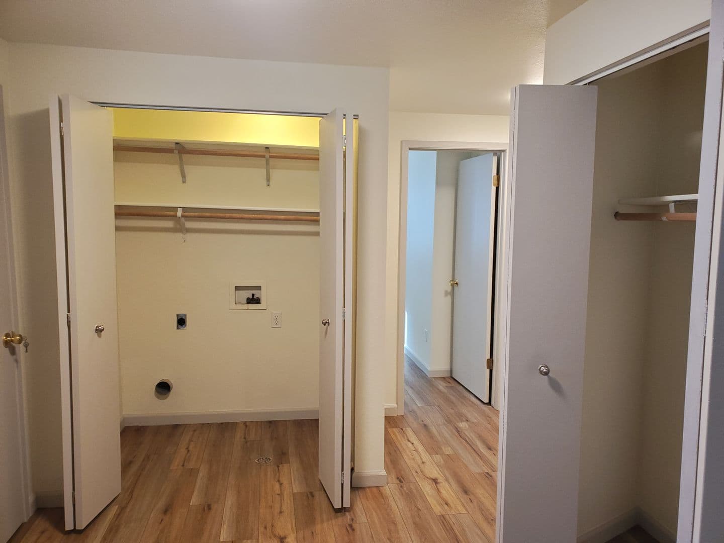 Belgrade House: 108 11th Street, Unit B