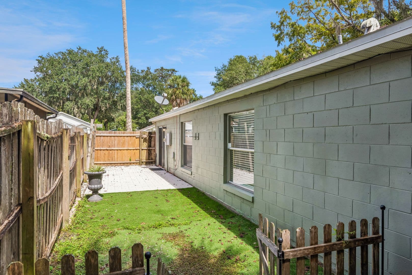Apopka House: 316 McCoy Village Court