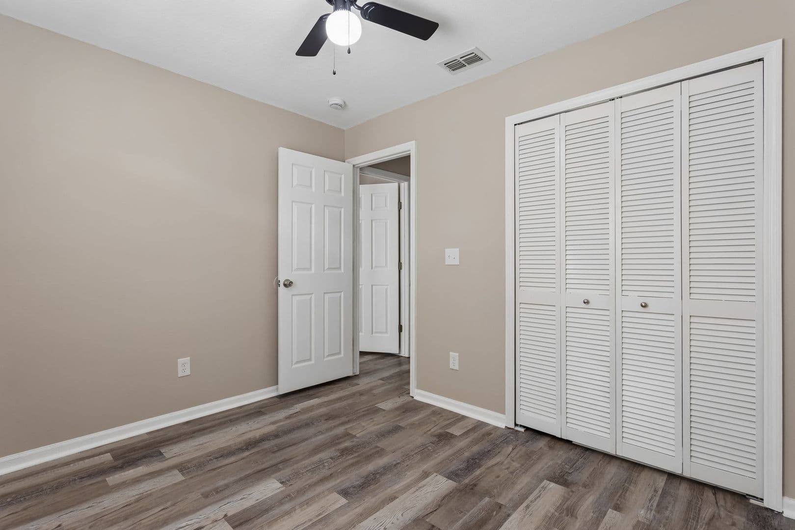 Winter Springs Townhome: 477 Green Spring Cir