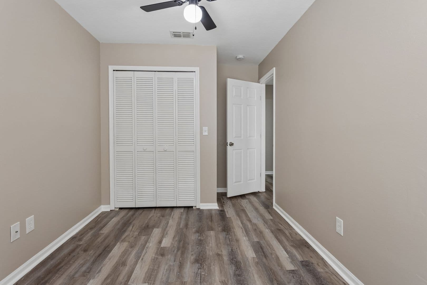 Winter Springs Townhome: 477 Green Spring Cir