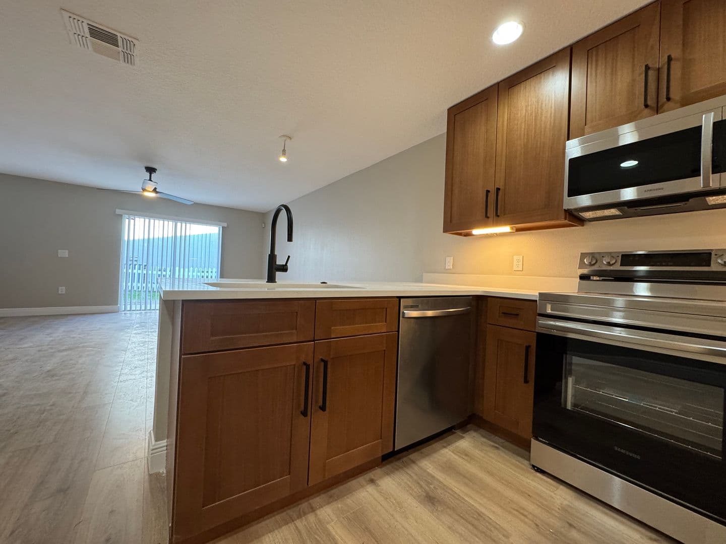 Winter Springs Townhome: 312 Freedoms Ring Dr