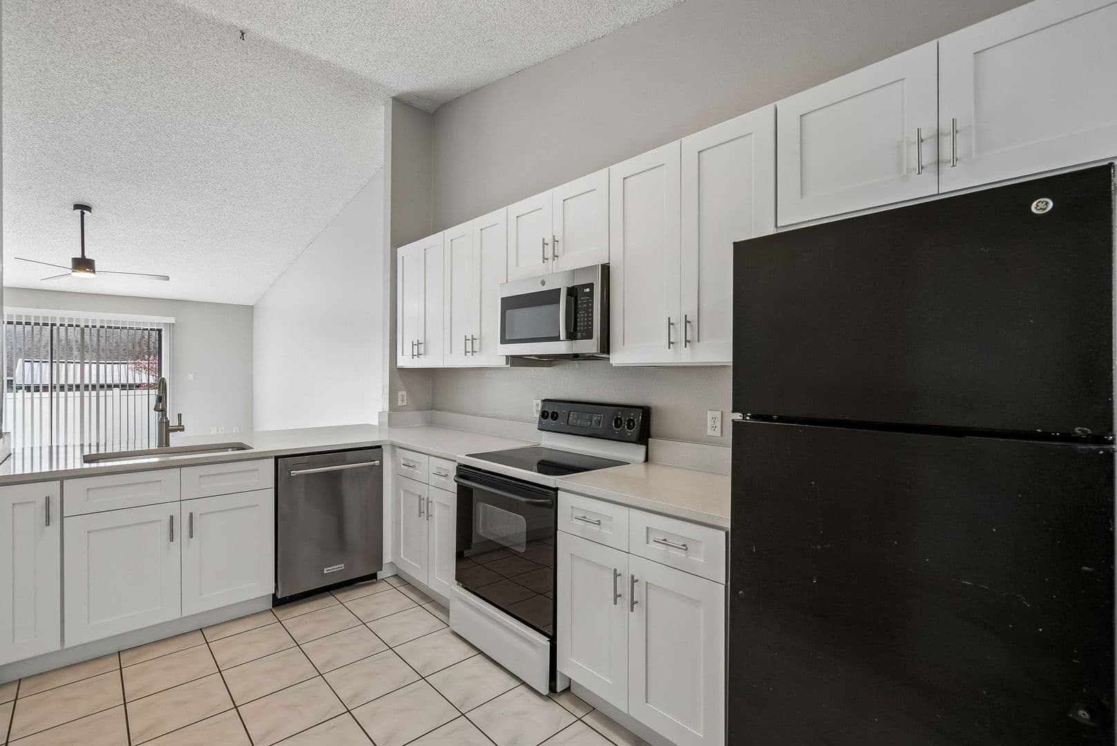 Oviedo House: 1008 Olliff Way