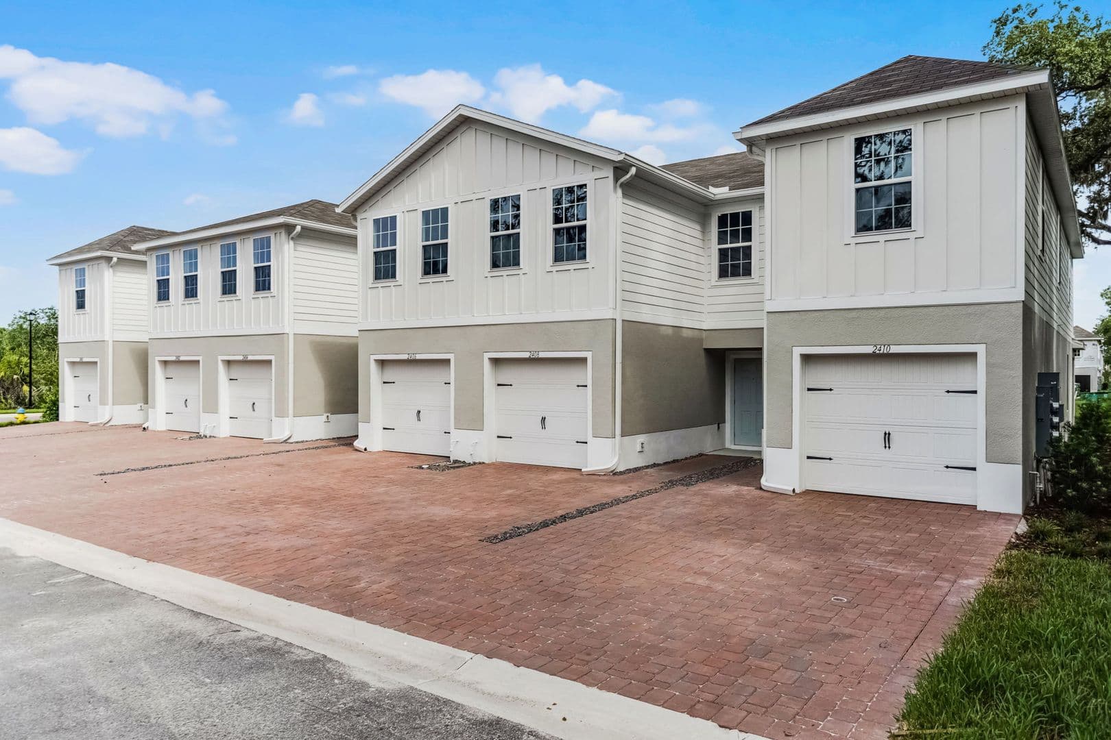 South Daytona Townhome: 2406 Mercury Way