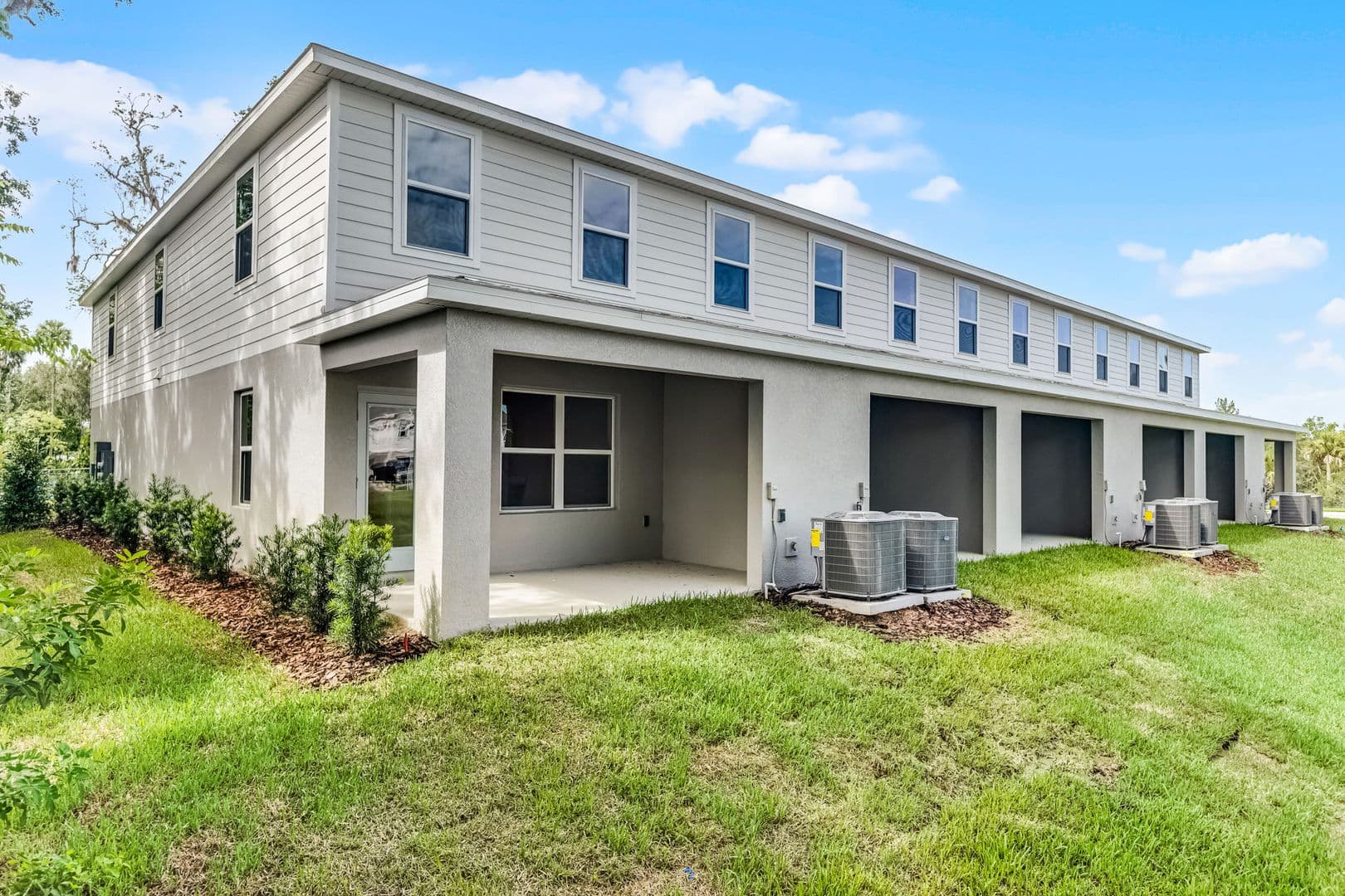 South Daytona Townhome: 2406 Mercury Way