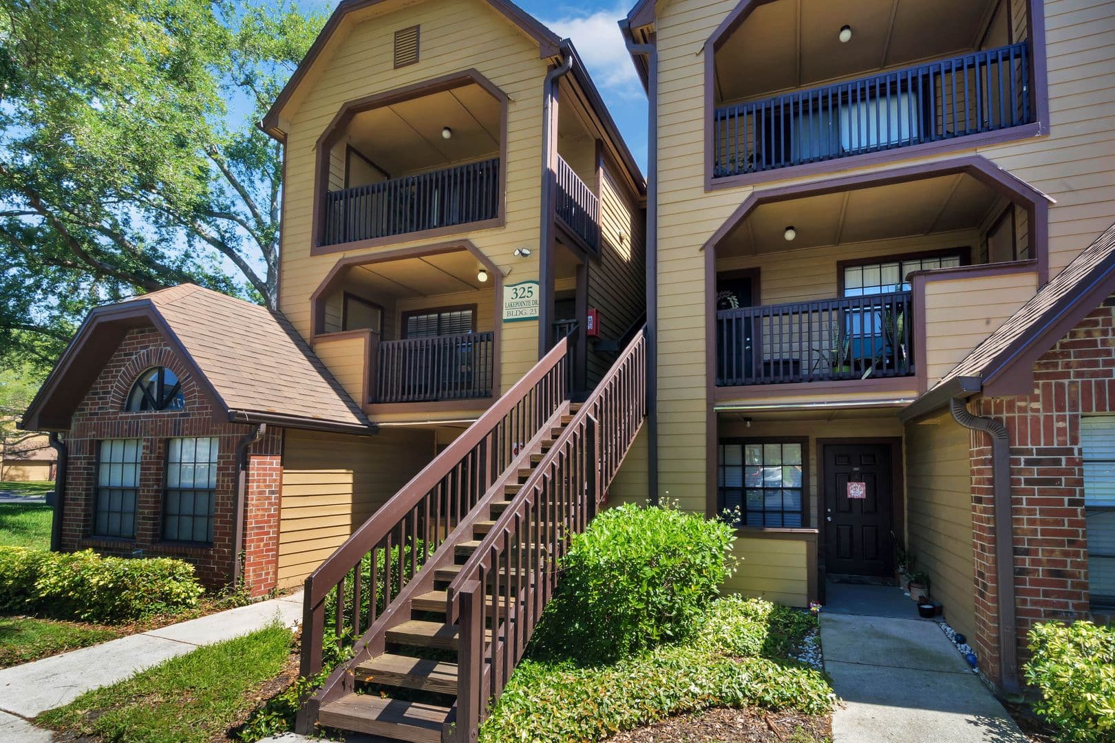 Altamonte Springs Condo: 364 Northpointe Ct #303