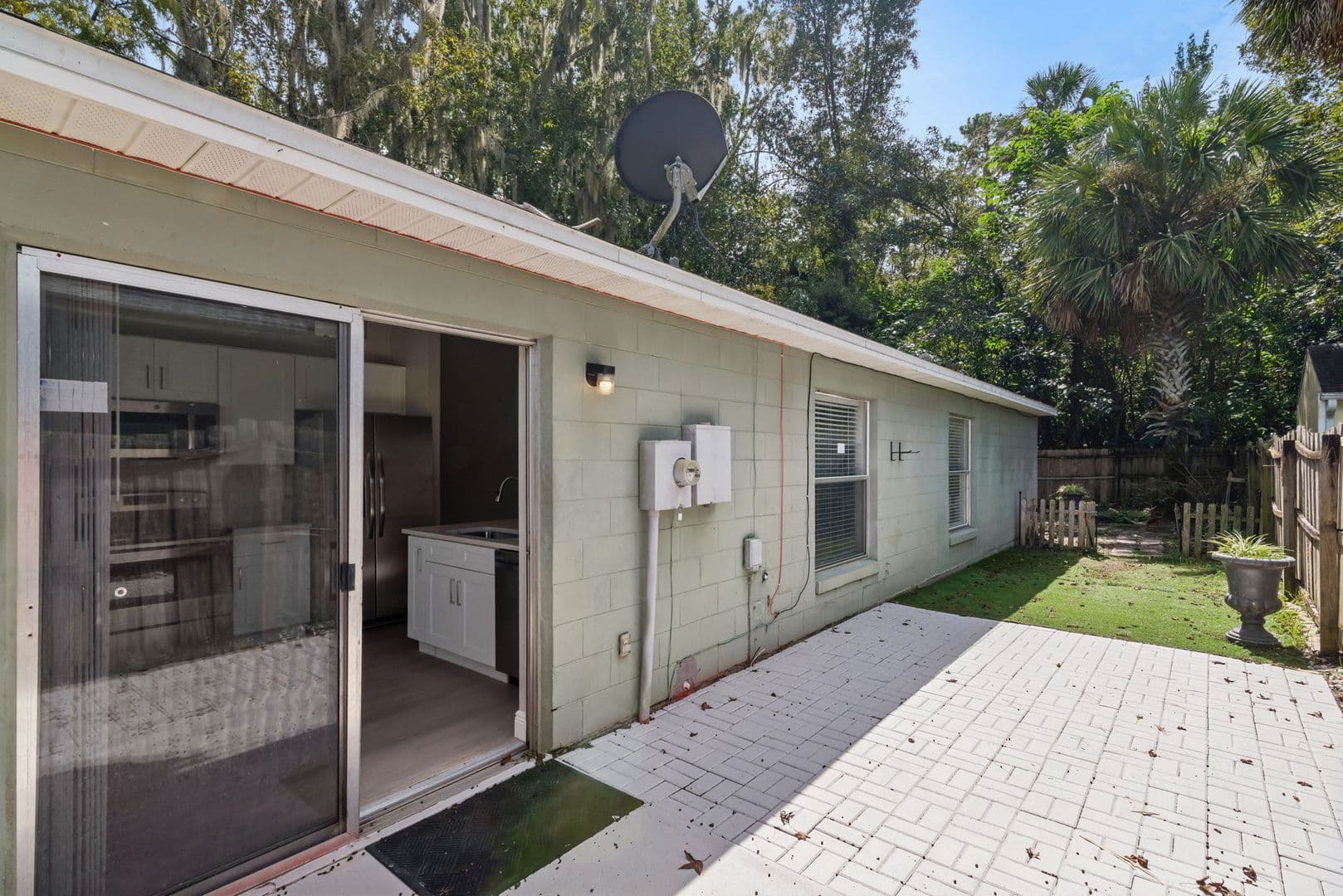 Apopka House: 316 McCoy Village Court