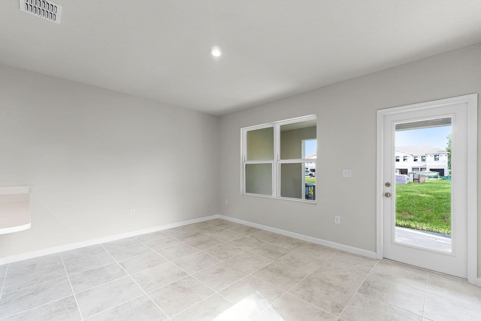 South Daytona Townhome: 2406 Mercury Way
