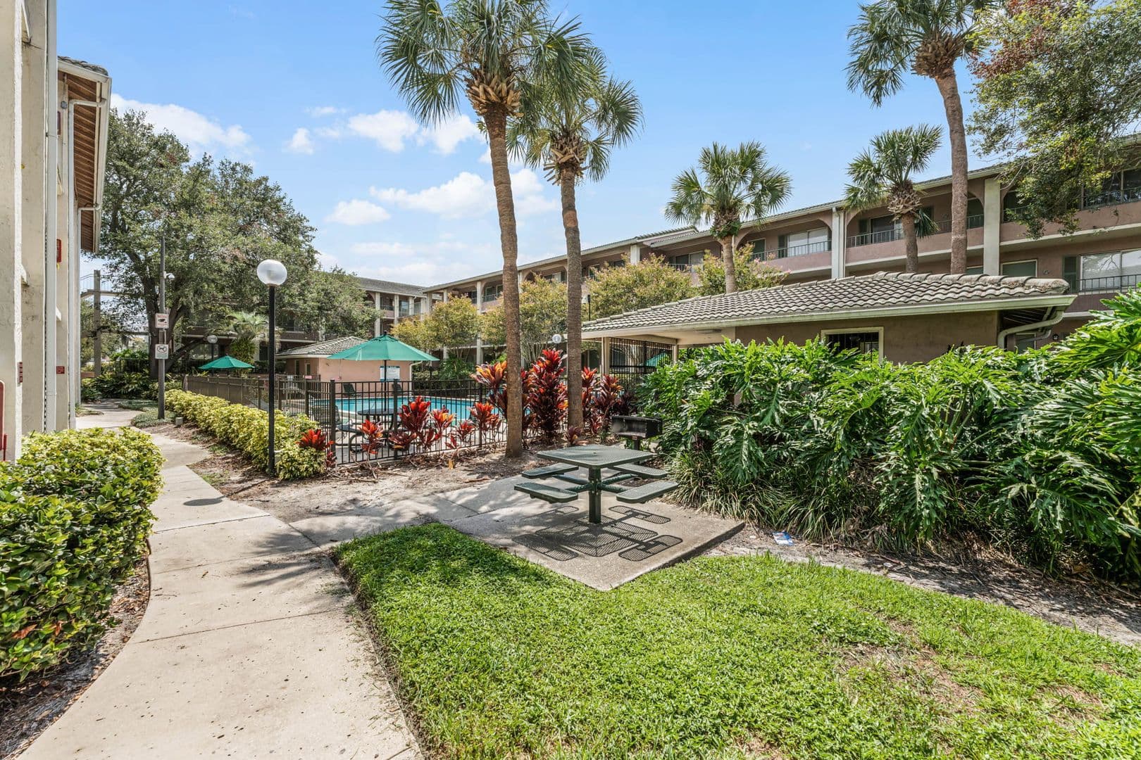 Altamonte Springs Condo: 109 Oyster Bay Cir # 150