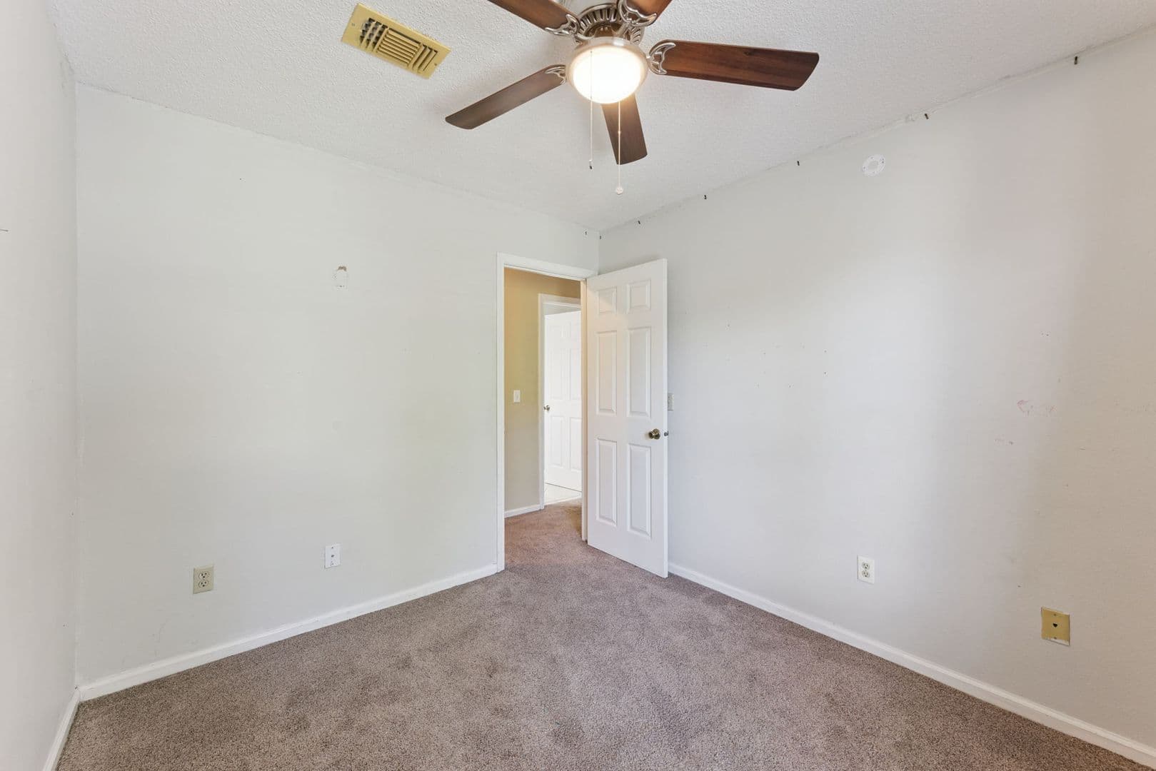 Lake Mary House: 1513 Oberlin Terr