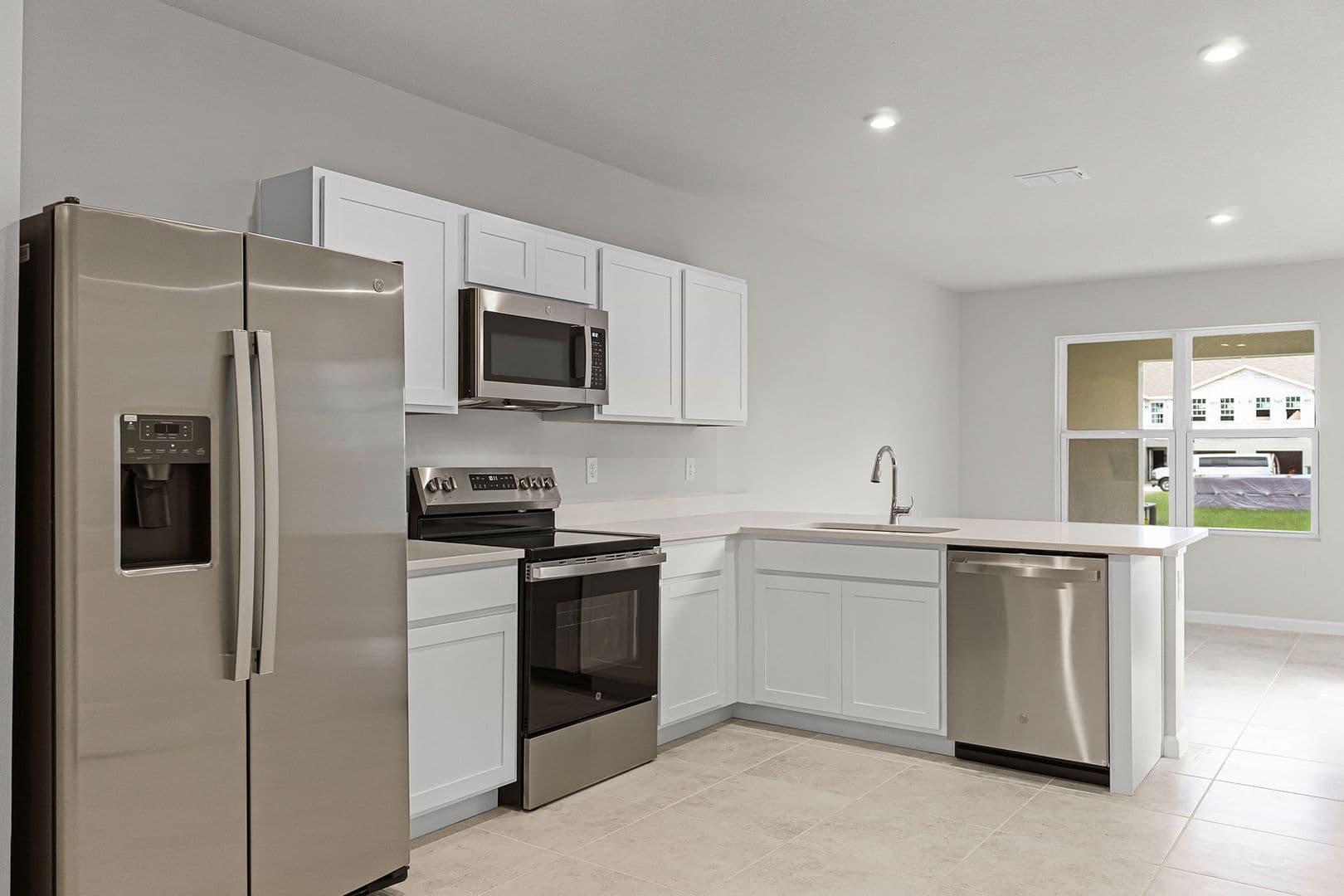 South Daytona Townhome: 2406 Mercury Way