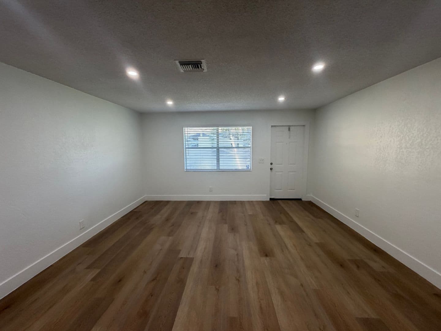 Hallandale Beach Apartment: 102-108 NW 1st Street (108 Premiere) | 112-128 NW 2nd Ave (128 Premiere)