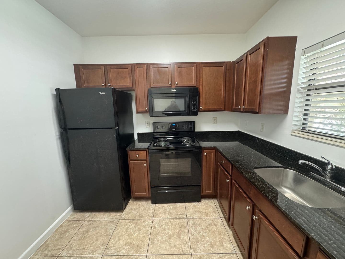 Fort Lauderdale Apartment: 1035 NE 10th Ave