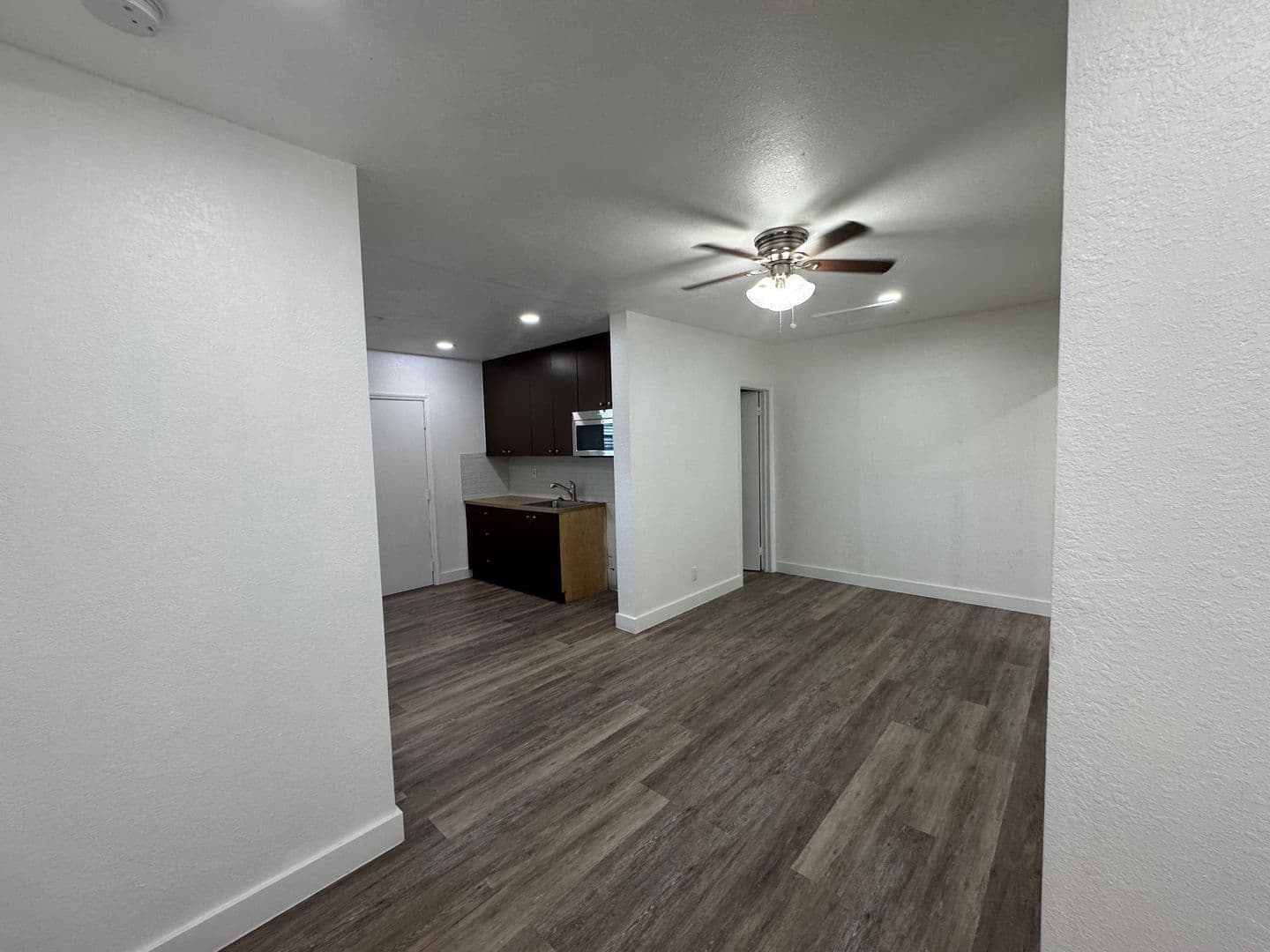Hallandale Beach Apartment: 102-108 NW 1st Street (108 Premiere) | 112-128 NW 2nd Ave (128 Premiere)