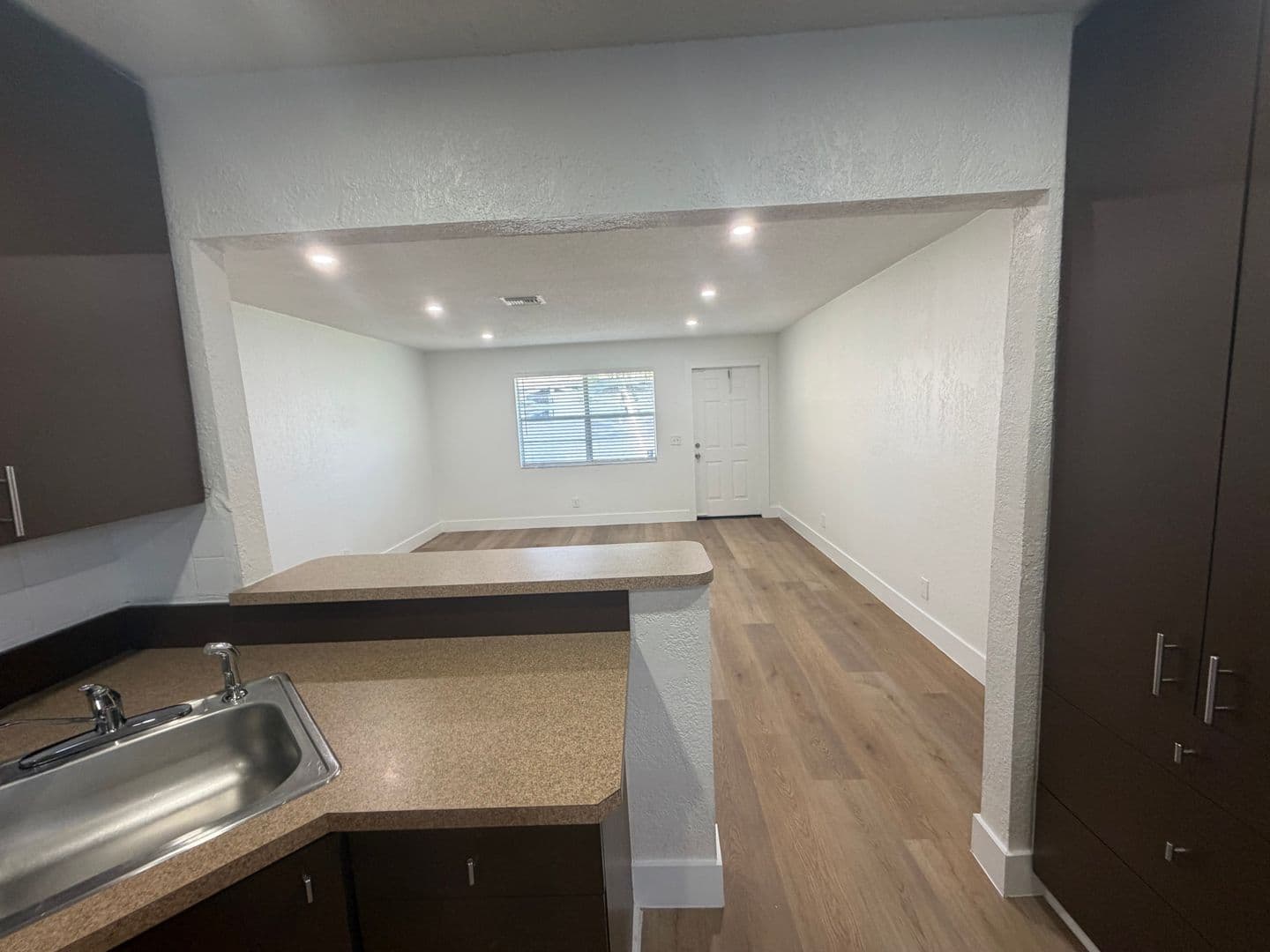 Hallandale Beach Apartment: 102-108 NW 1st Street (108 Premiere) | 112-128 NW 2nd Ave (128 Premiere)