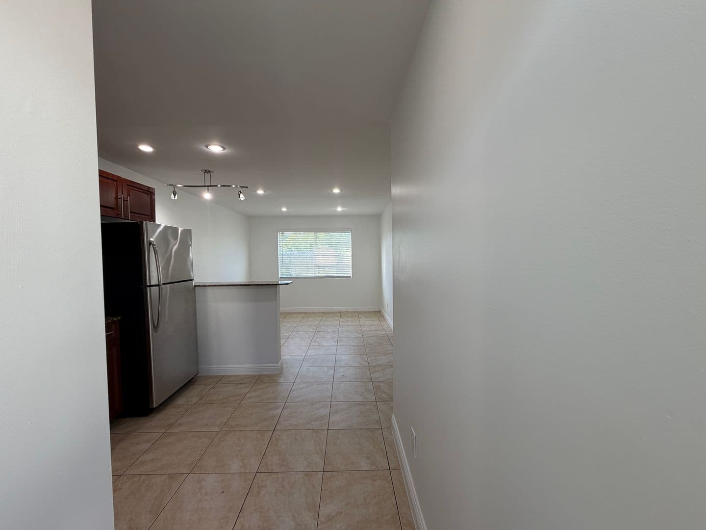 Davie Apartment: 5621, 5661 & 5841 SW 36th Court