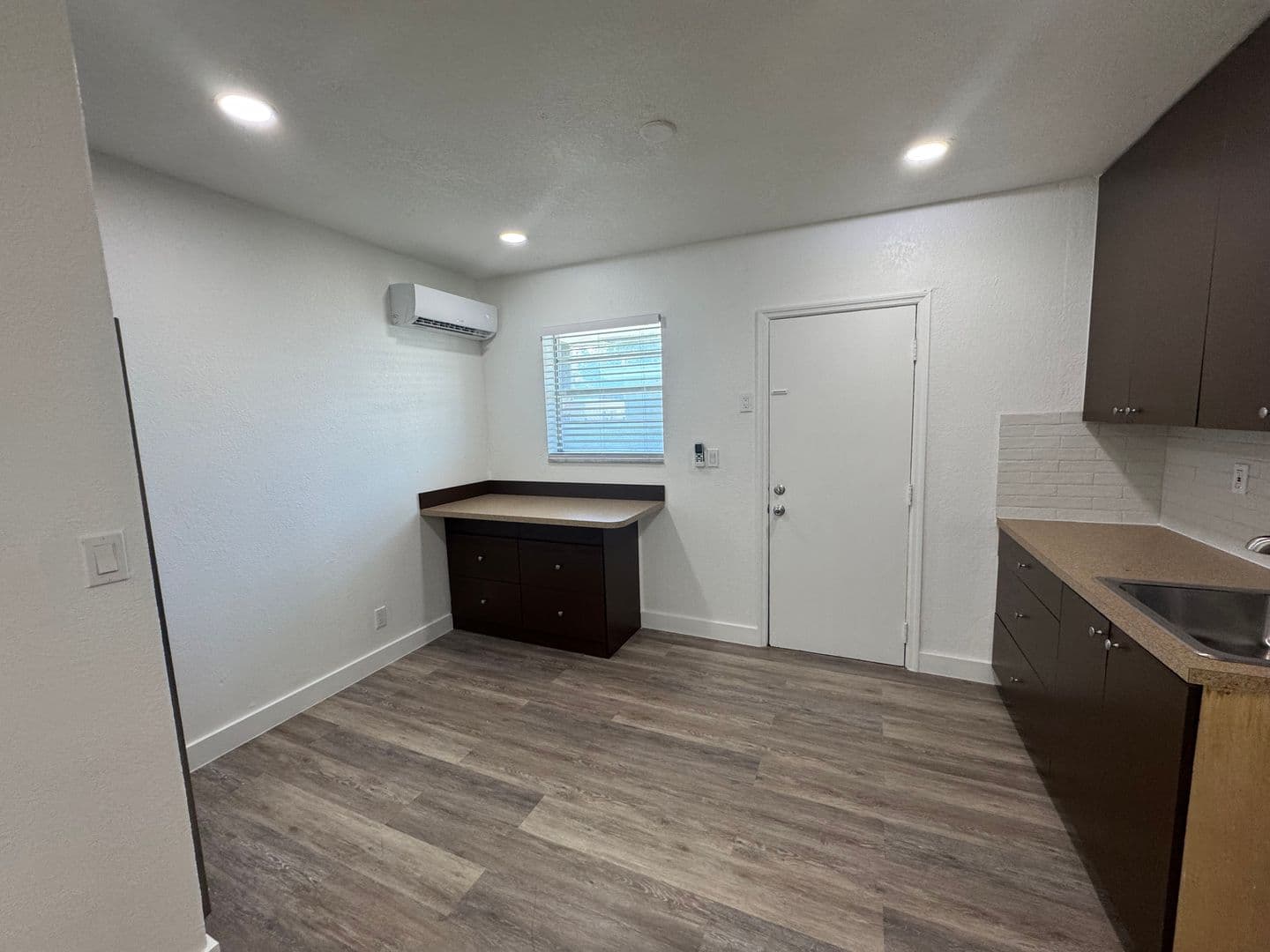 Hallandale Beach Apartment: 102-108 NW 1st Street (108 Premiere) | 112-128 NW 2nd Ave (128 Premiere)